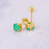 Topos Cuatro Garras Esmeraldas 94pts 1.8g / 4.8mm Oro Amarillo 18K