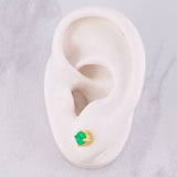 Topos Cuatro Garras Esmeraldas 94pts 1.8g / 4.8mm Oro Amarillo 18K