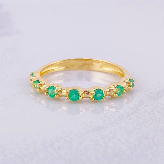 Anillo Linea Tupida Esmeraldas 22pts 2.3g / T7 1/4 Oro Amarillo 18K