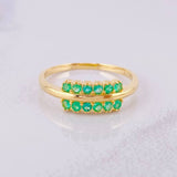 Anillo Doble Linea Esmeraldas 37pts 2.6g / T7 1/4 Oro Amarillo 18K