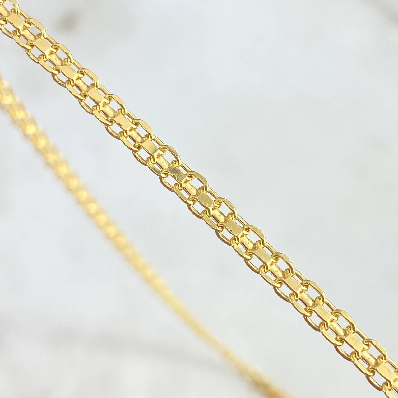 Cadena China 4.55gr / 50cm / 3.3mm Oro Amarillo +1 18K *