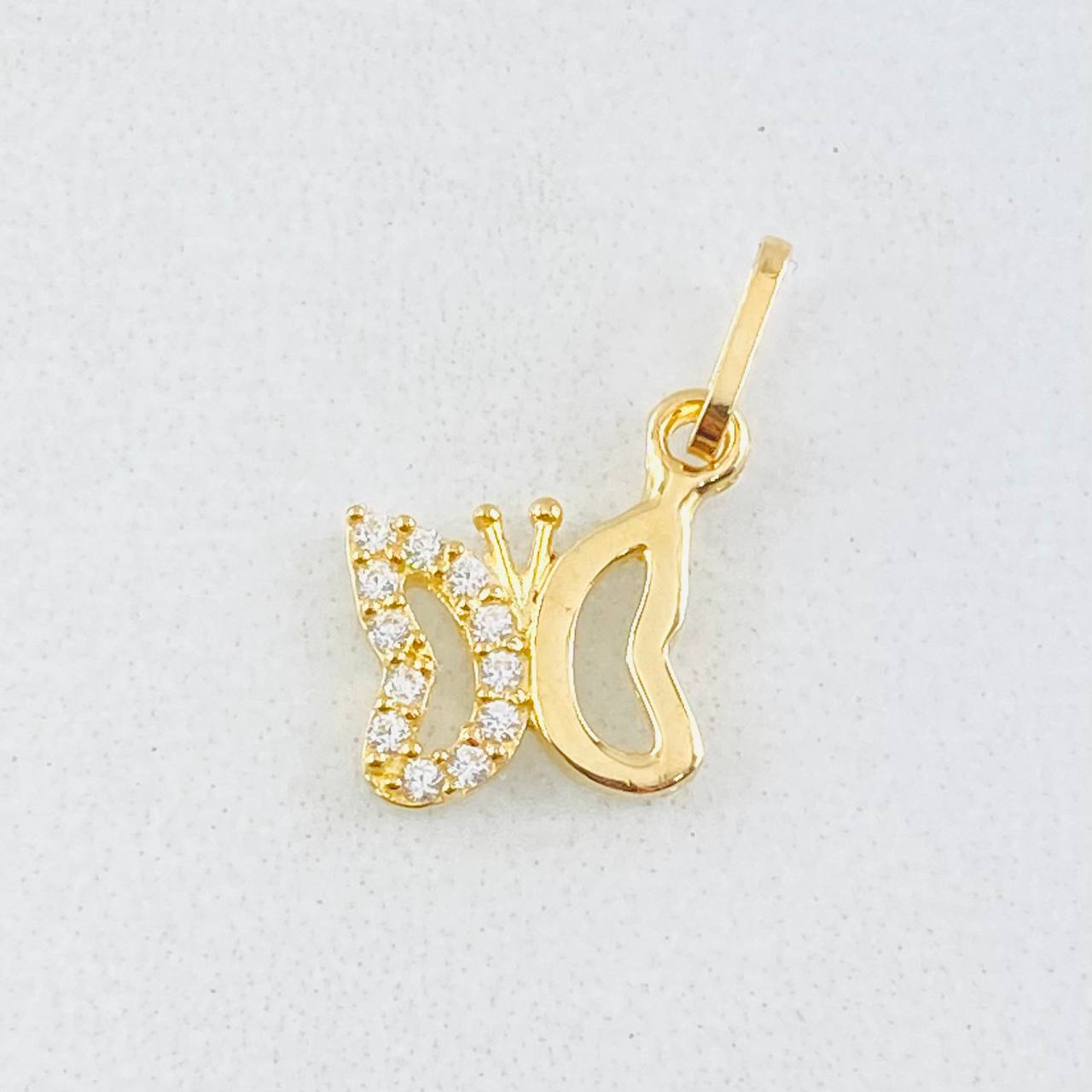 Dije Mariposa 0.5gr / 1.5cm / Oro Amarillo 18K ©