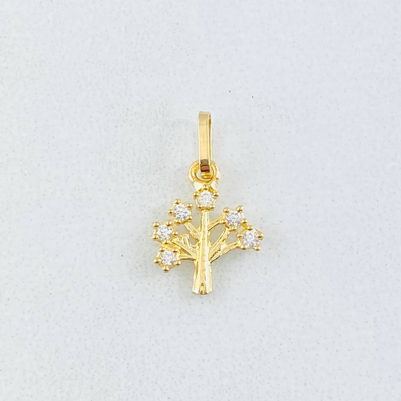 Dije Arbol 0.4gr / 1.5cm / Oro Amarillo 18K