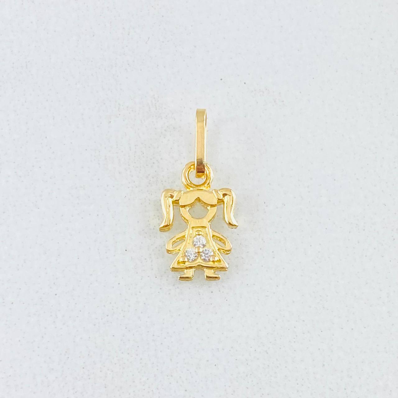 Dije Niña 0.35gr / 1.3cm / Oro Amarillo 18K