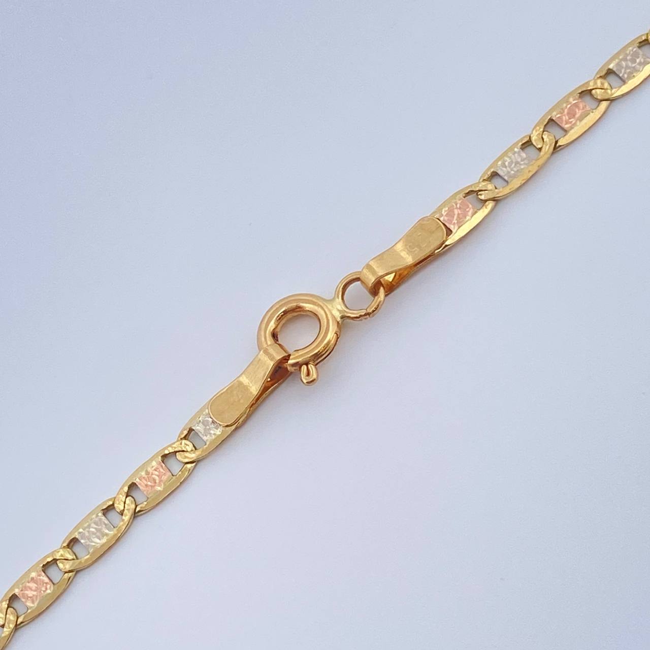 Cadena Escalera Plana 7.25gr / 60.5cm / Tres Oros +3 18K $