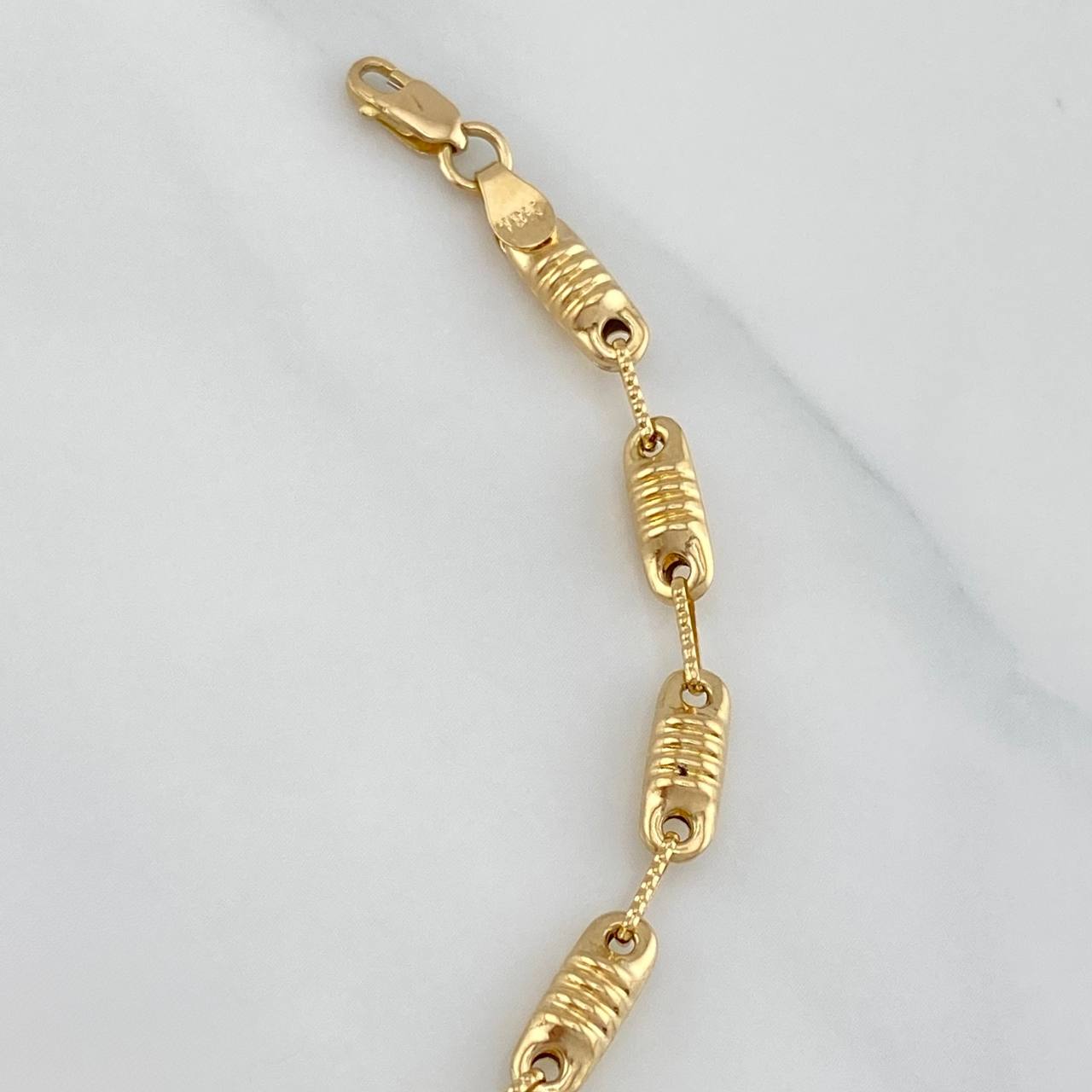 Pulso Rustico Barril 4.55 g / 20 cm / 3.9 mm Oro Amarillo 18K