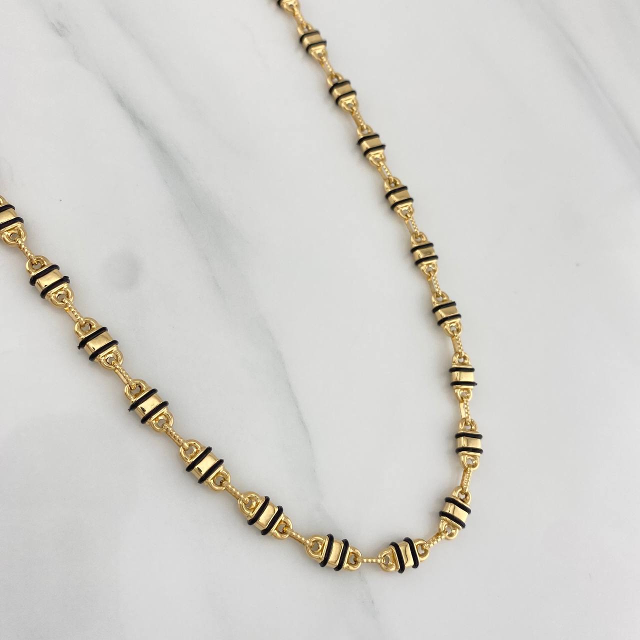 Cadena Rustica Barril 15.1 g / 62.5 cm / 4.85 mm Oro Amarillo 18K
