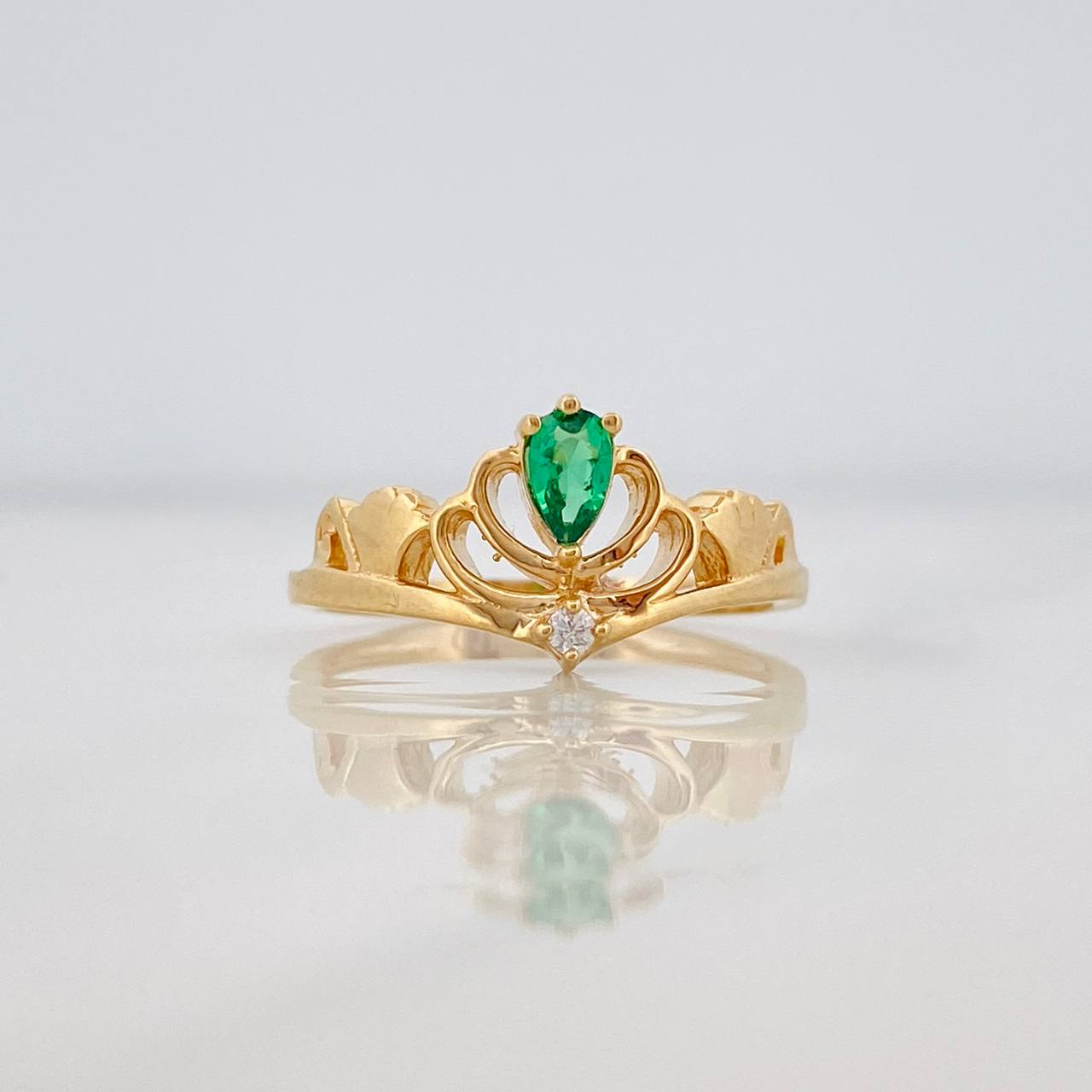 Anillo Corona 3g / TT7 1/4 Oro Amarillo 18K
