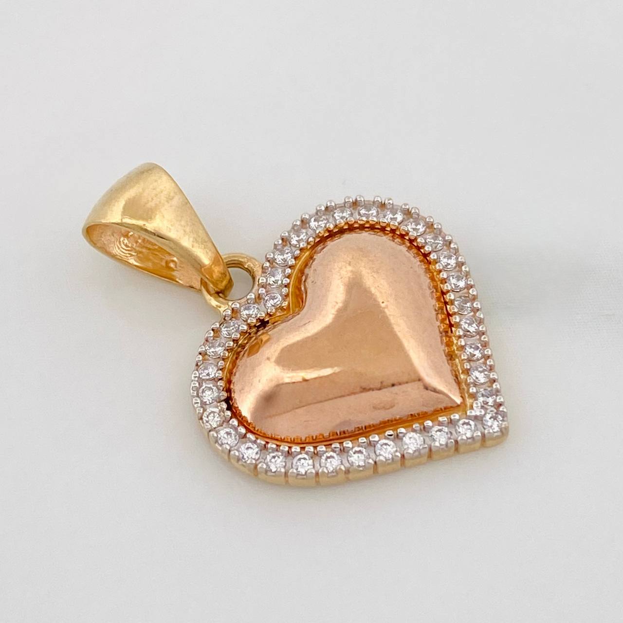 Dije Corazón 2.35g / 2.3cm Tres Oros 18K