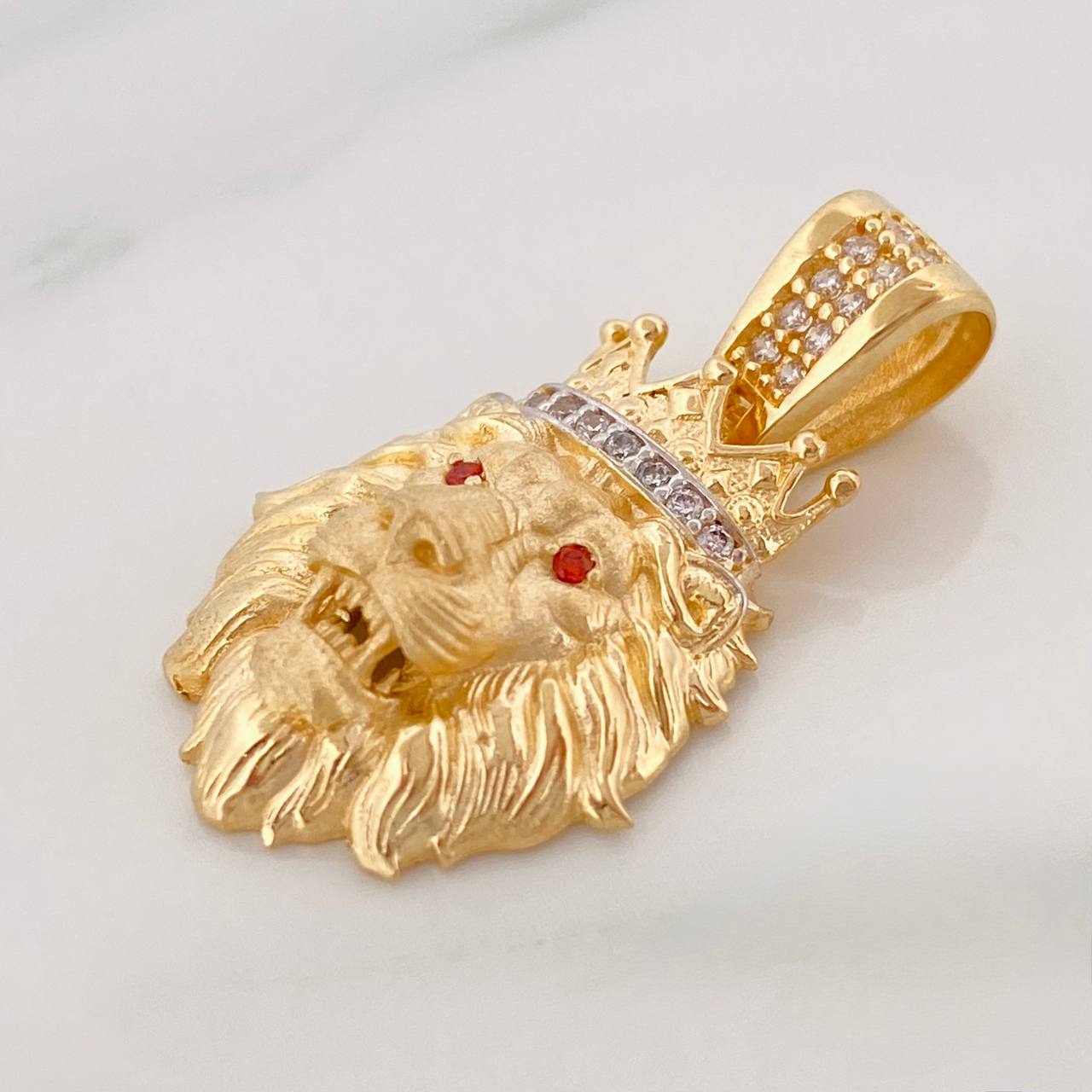 Dije León 3.7g / 2.6cm Dos Oros Amarillo Blanco 18K