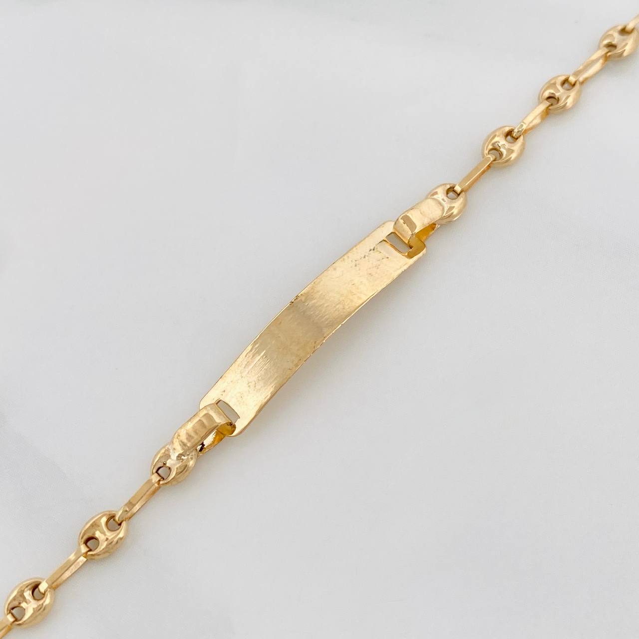 Pulso Bebé GC Placa Rectangular 1.75g / 14cm / 3.1mm Oro Amarillo 18K