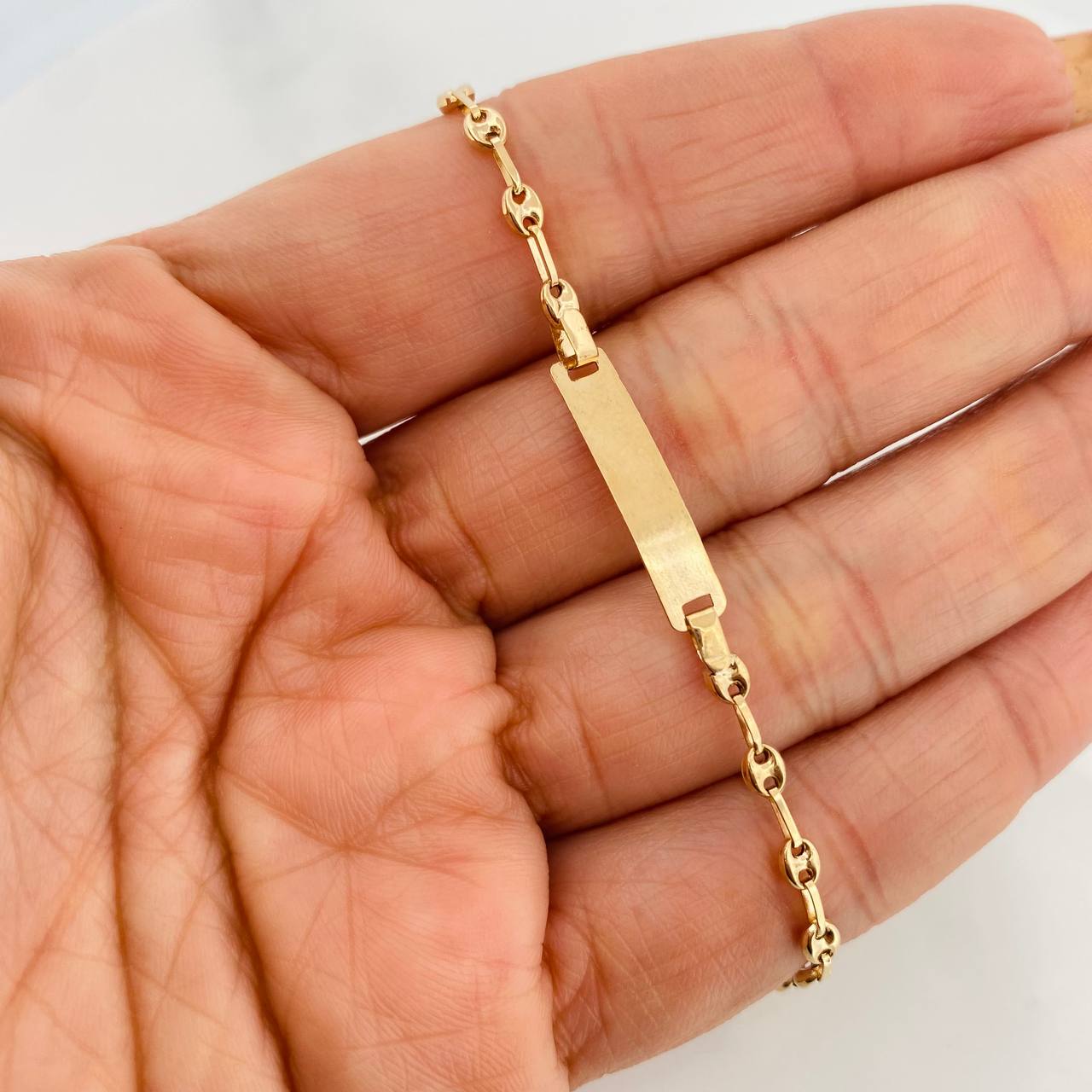 Pulso Bebé GC Placa Rectangular 1.75g / 14cm / 3.1mm Oro Amarillo 18K