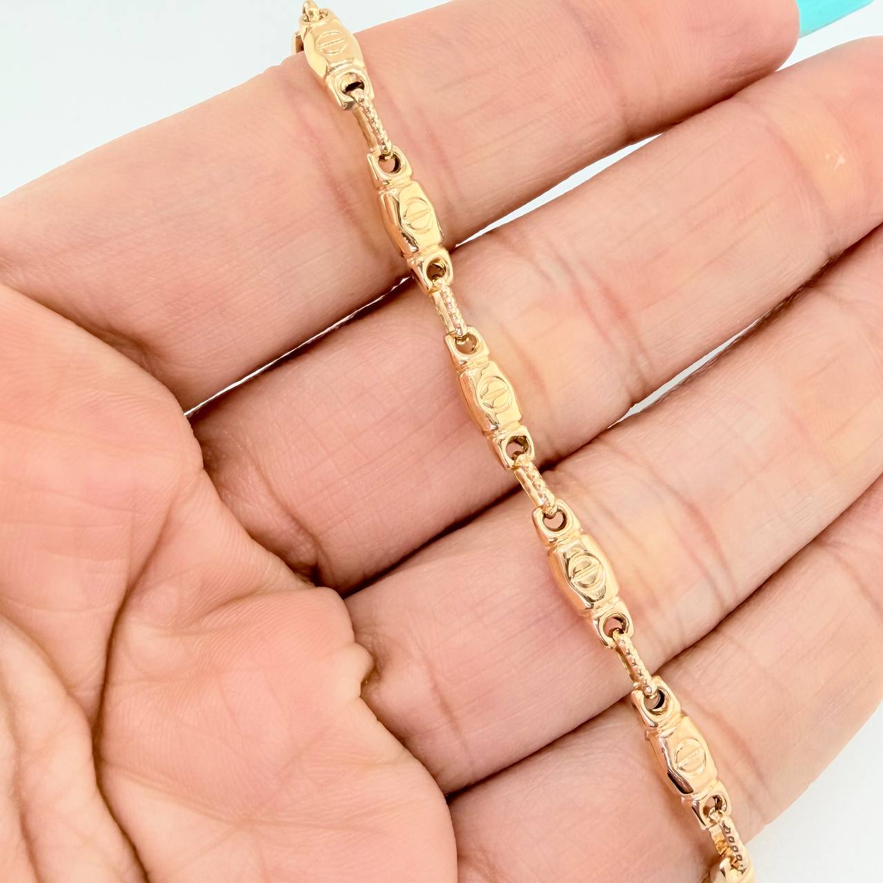 Pulso Rustico Tornillo 4.45gr / 20.5cm / 3.83mm Oro Amarillo 18K %
