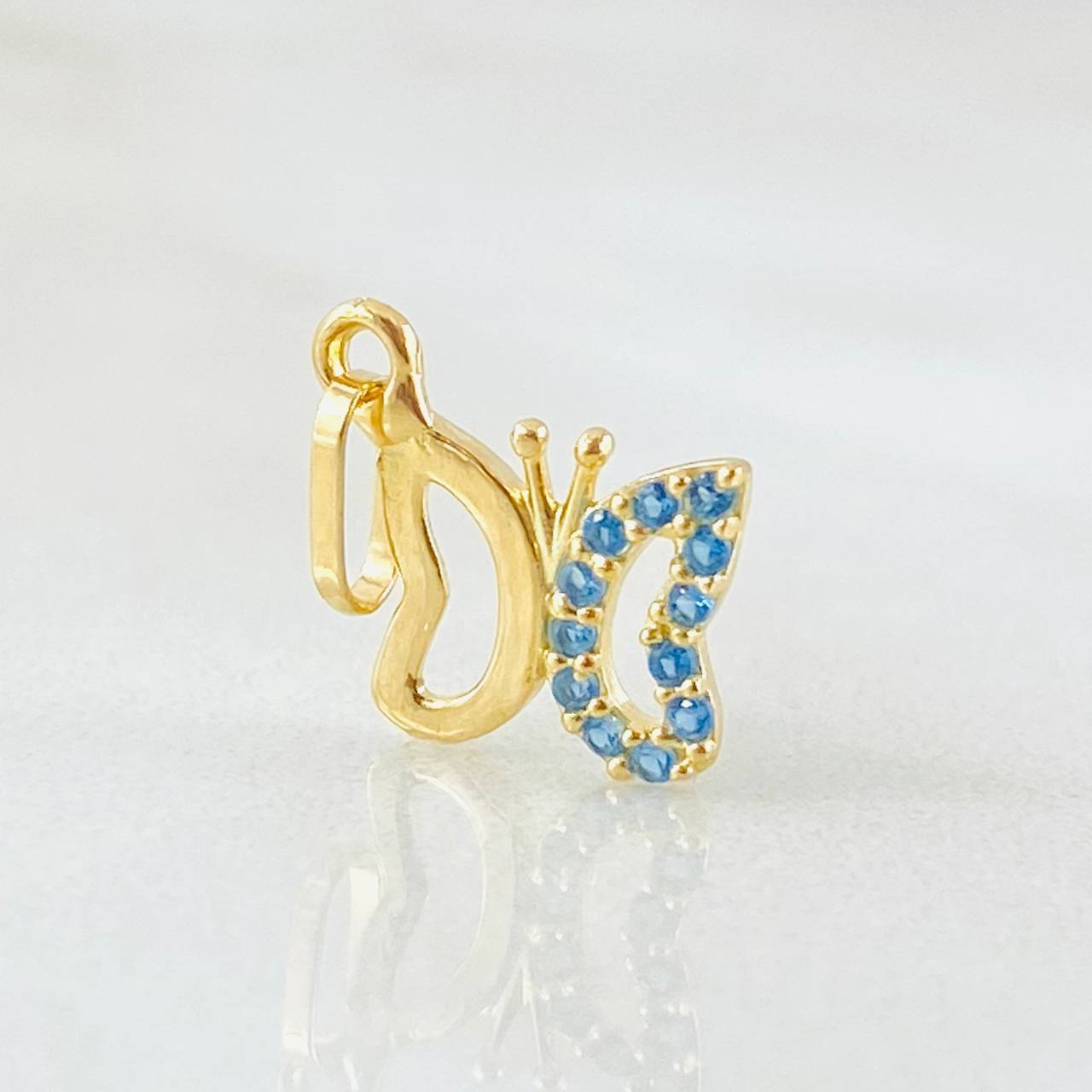 Dije Mariposa 0.5gr / 1.5cm / Oro Amarillo 18K ©