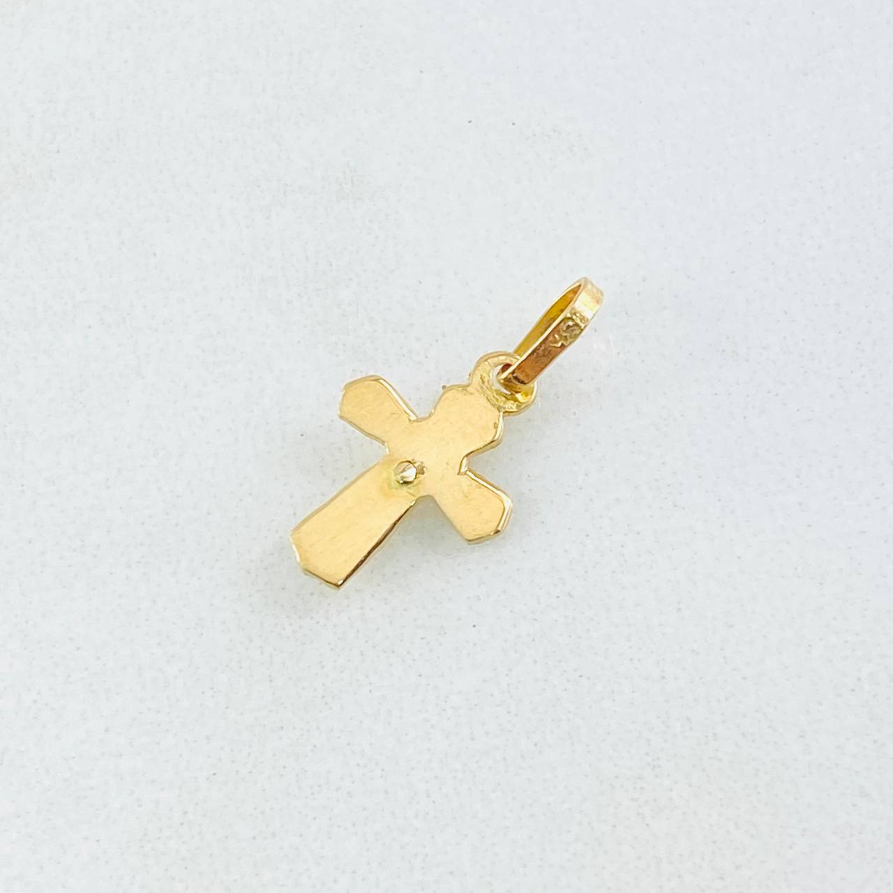 Dije Cruz Cristo 0.4gr / 1.6cm / Oro Amarillo 18K ©