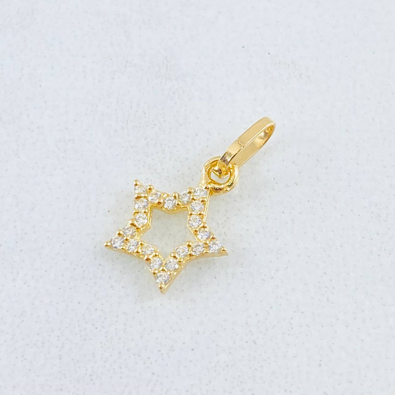 Dije Estrella 0.35gr / 1.4cm / Oro Amarillo 18K