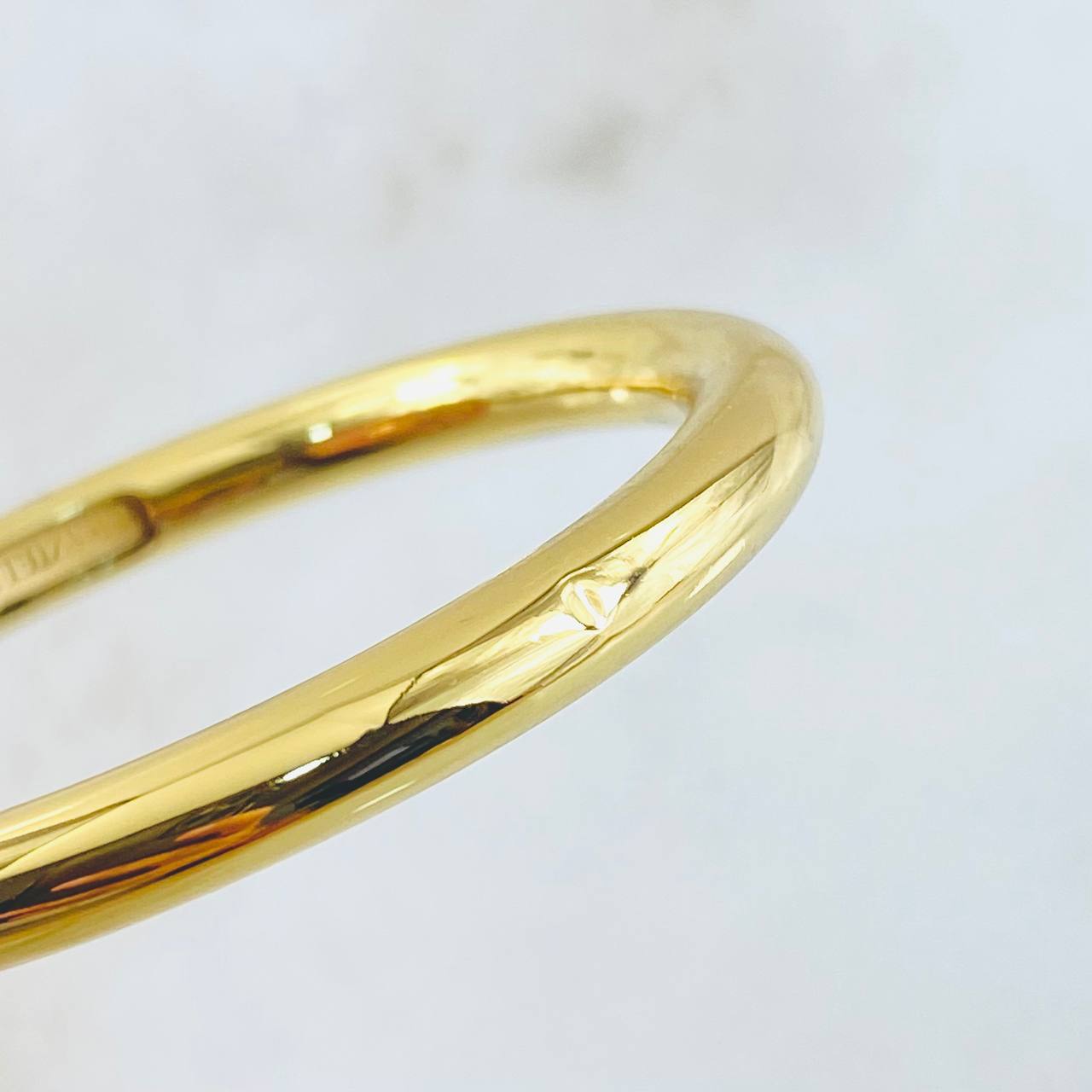 Candongas  Aro Liso Abultado 4.85gr / 5.6cm / Oro Amarillo +4 18K (Oferta)