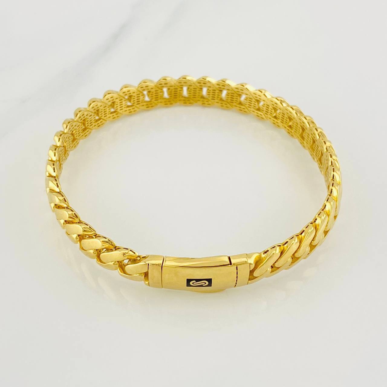 Pulso Cubano Infinito 14.85g / 18cm / 8.06mm Oro Amarillo 18K