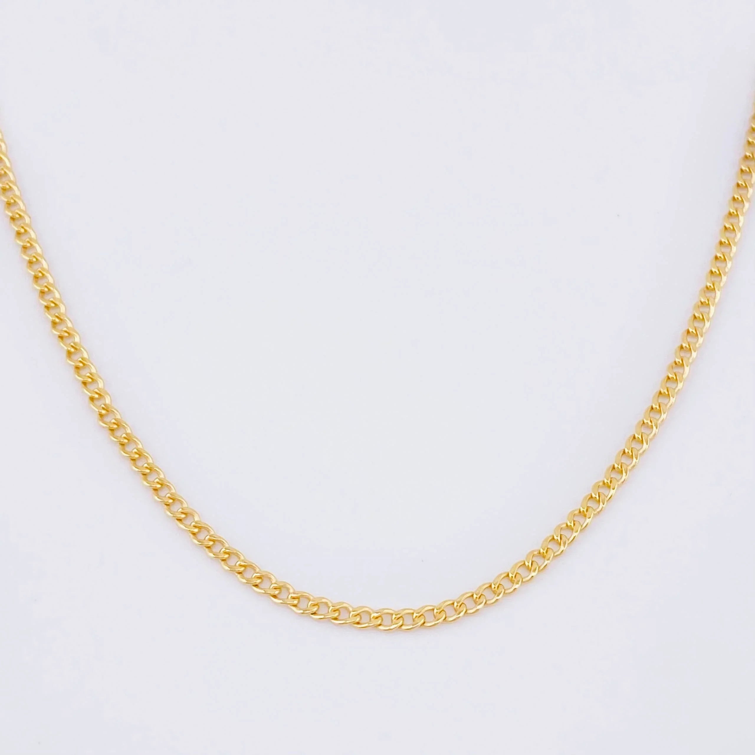 Cadena Cubana 2.15g / 45cm / 2.3mm Oro Amarillo 18K