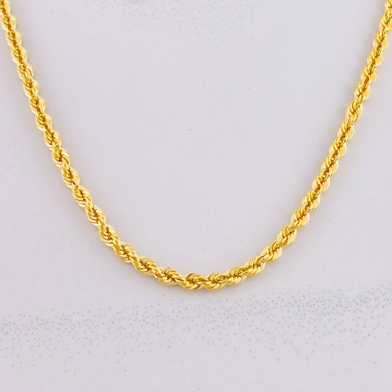 Cadena Lazo 5.2g / 60cm / 2.7mm Oro Amarillo 18K