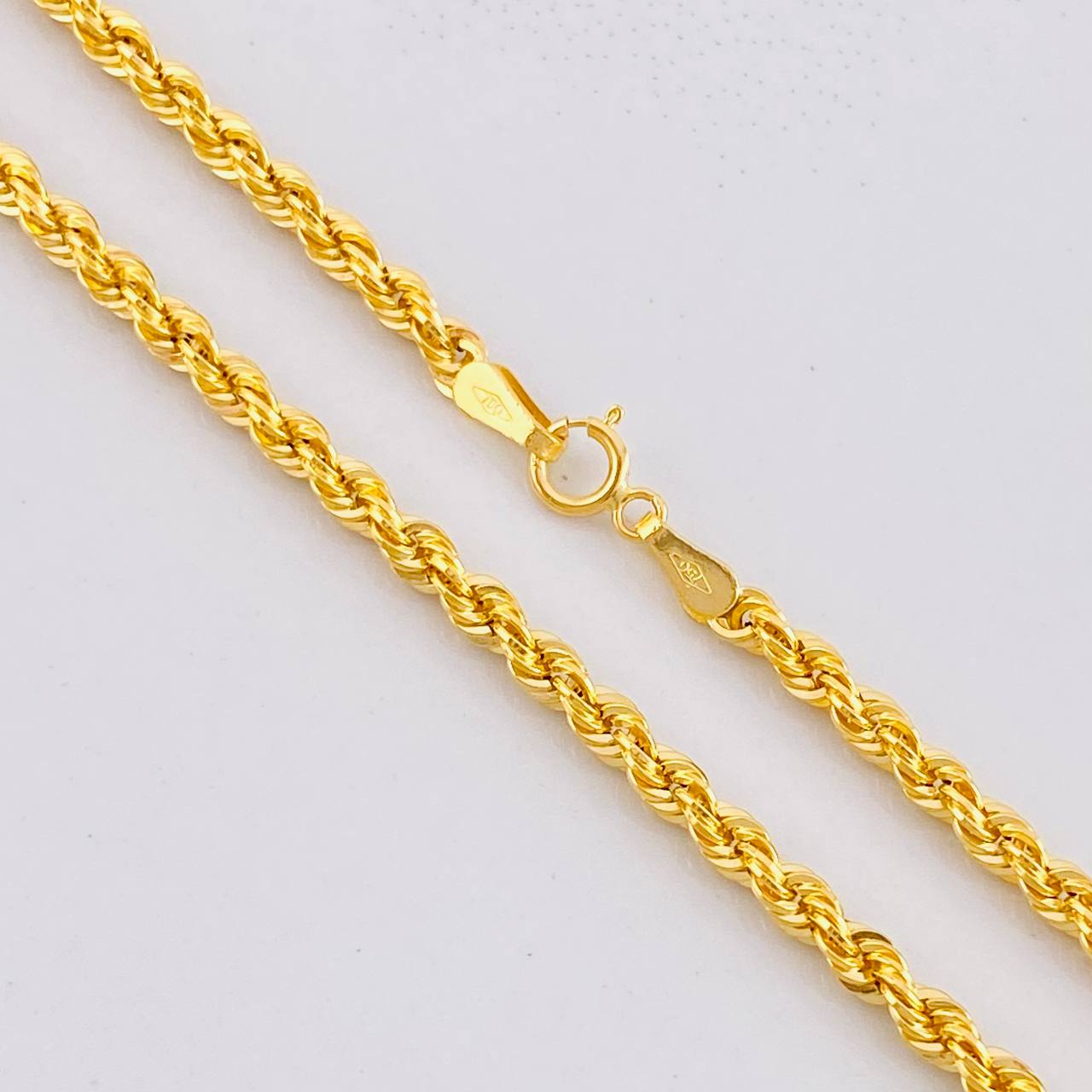 Cadena Lazo 4.95g / 60cm / 2.7mm Oro Amarillo 18K