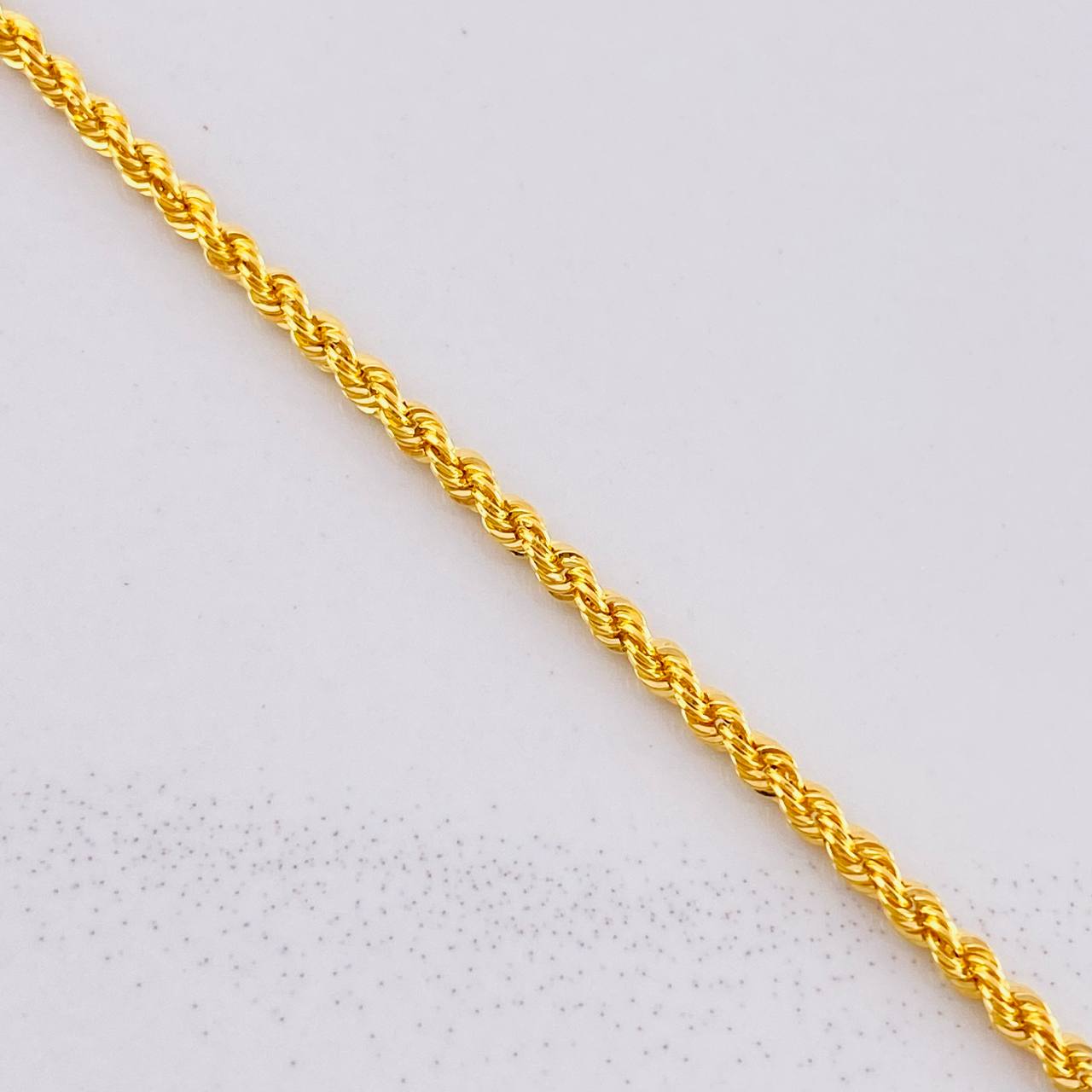 Cadena Lazo 3.35g / 60cm / 2.1mm Oro Amarillo 18K