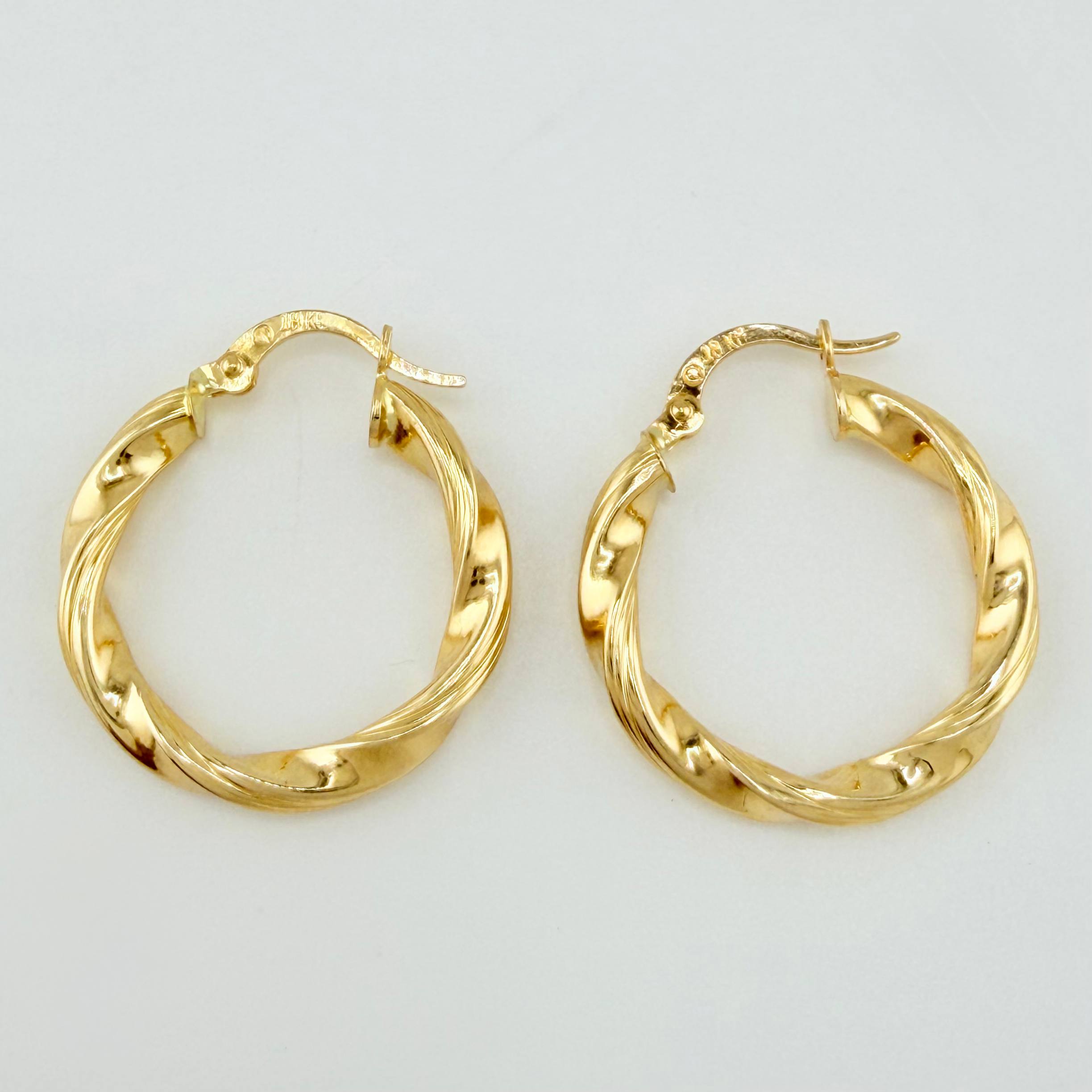 Candongas Mai 2.3gr / 2.5cm / Oro Amarillo 18K *
