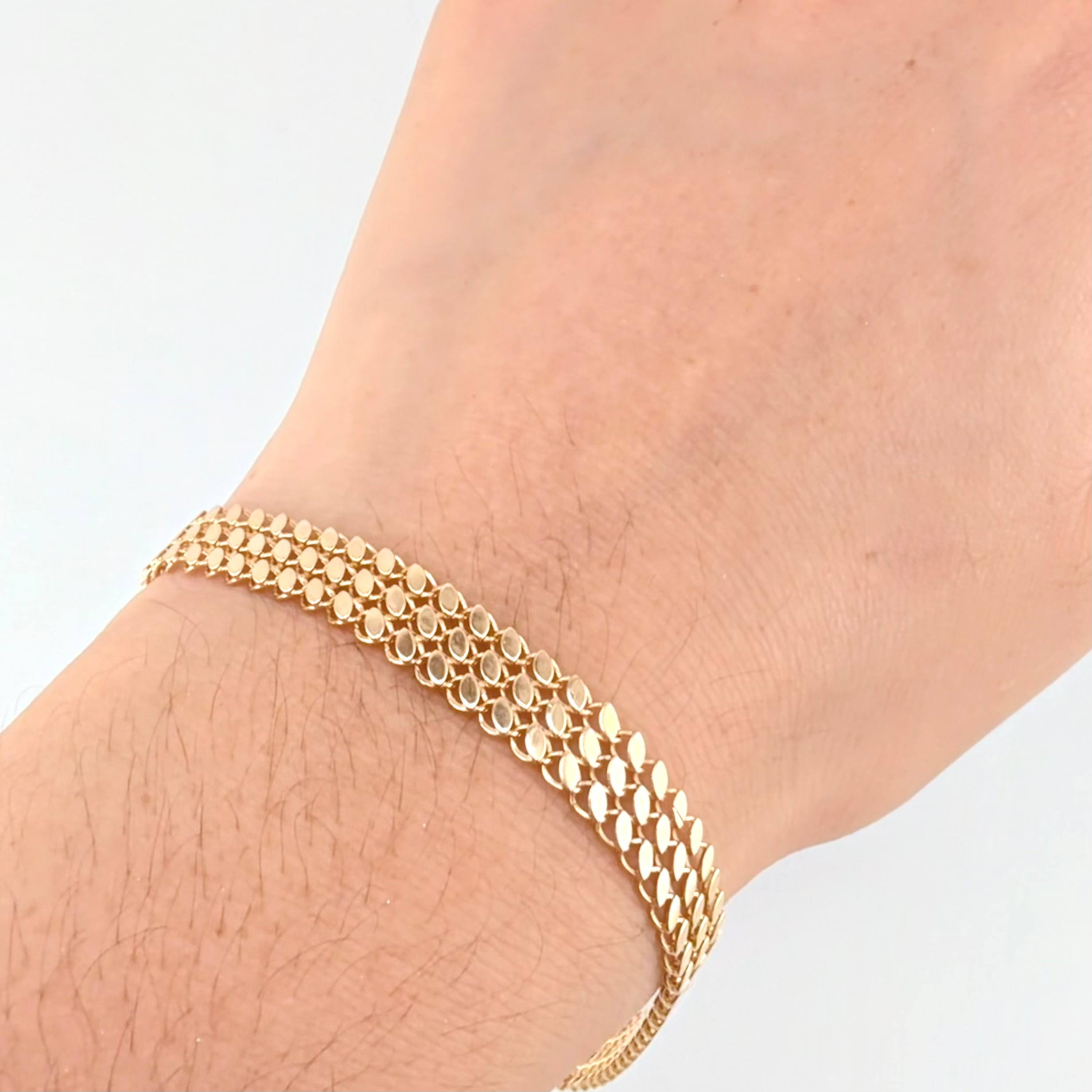 Pulso Hojas Triple Espiga 7.4gr / 18cm-20cm / 7.7mm Oro Amarillo 18K