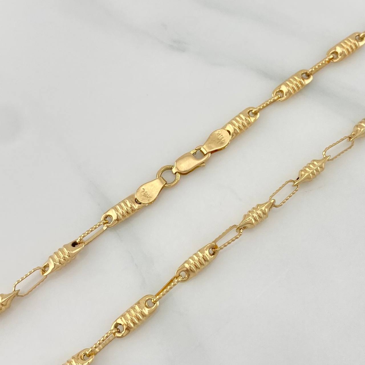 Cadena Rustica Barril 10.25 g / 61.5 cm / 3 mm Oro Amarillo 18K