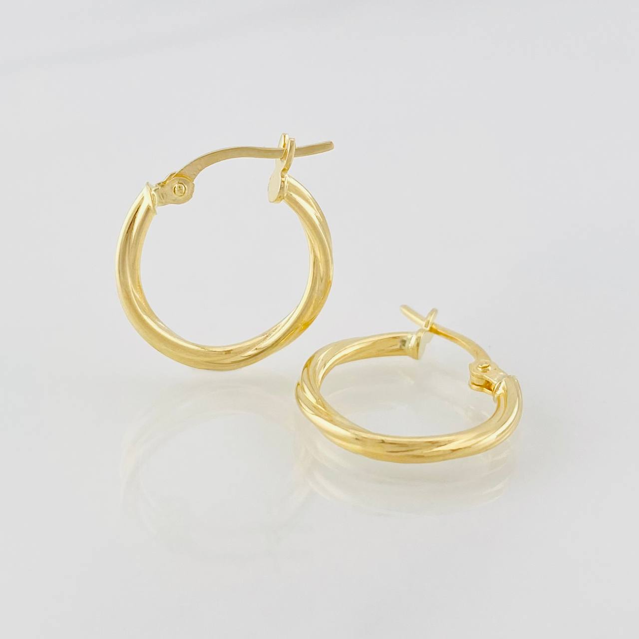 Candongas Mary 1.05g / 1.7cm Oro Amarillo 18K