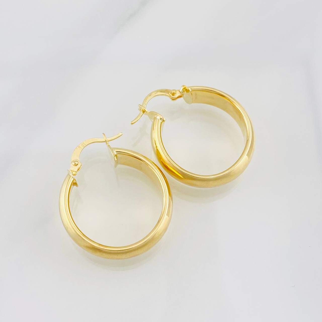 Candongas Winter 3.9g / 2.6cm Oro Amarillo 18K
