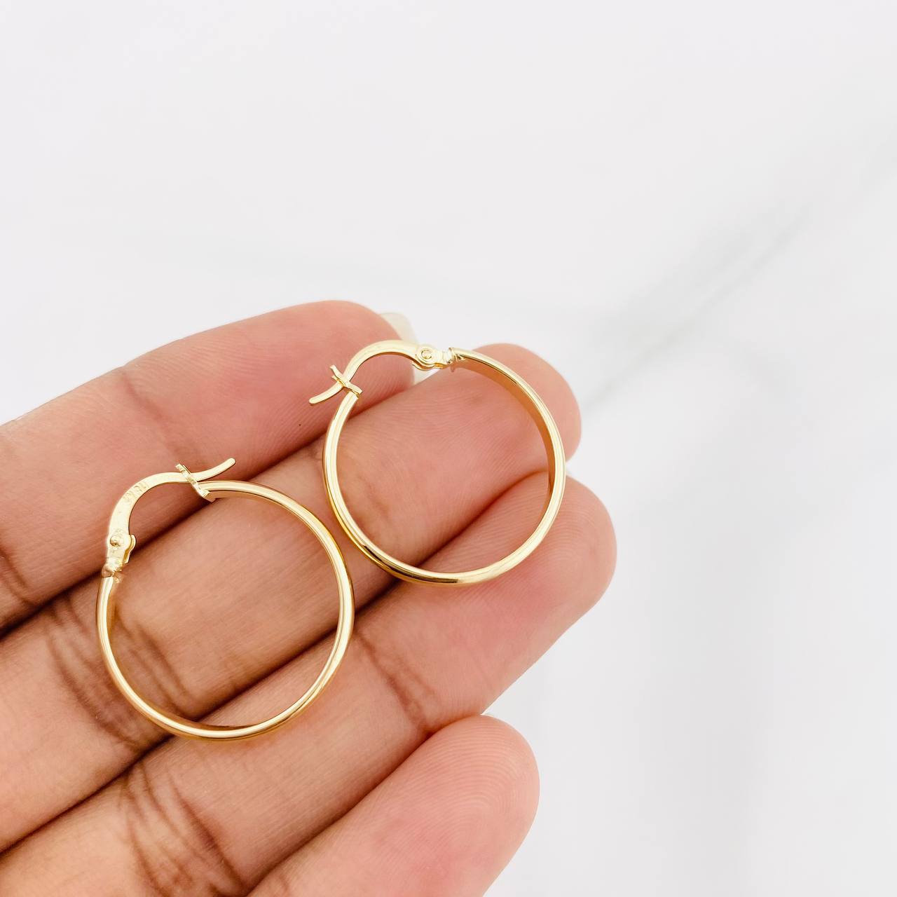 Candongas Nati 1.4g / 2.4cm Oro Amarillo 18K