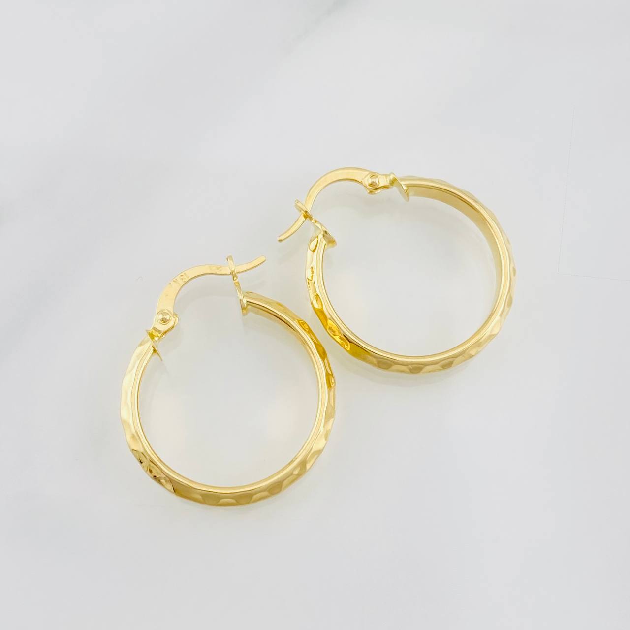 Candongas Gera 1.8g / 2.4cm Oro Amarillo 18K