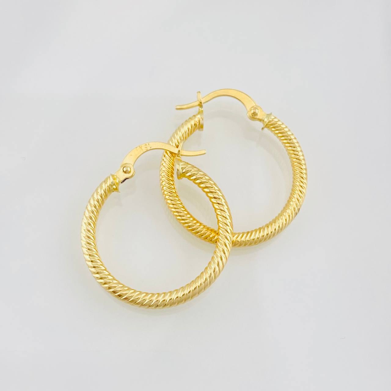 Candongas Zion 1.7g / 2.3cm Oro Amarillo 18K