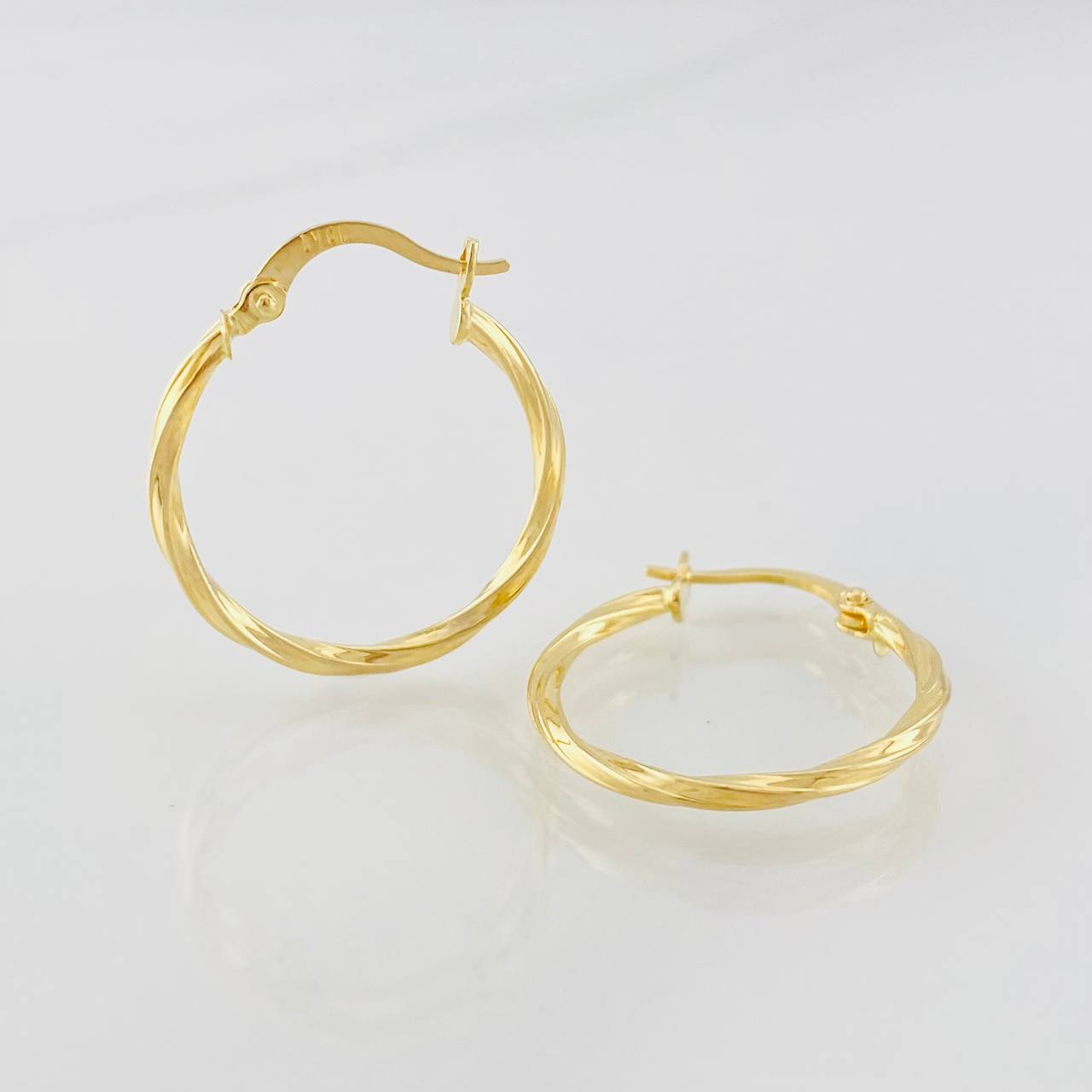 Candongas Kari 1.1g / 2.3cm Oro Amarillo 18K