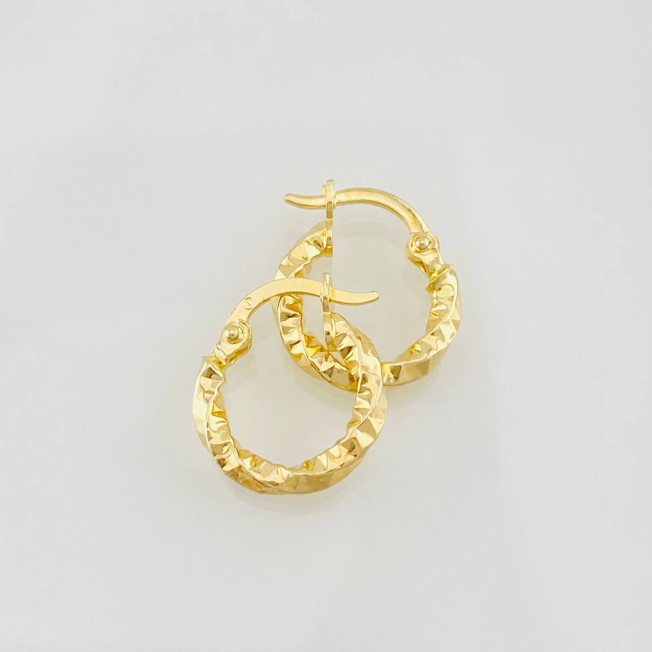 Candongas Majo 1.05g / 1.4cm Oro Amarillo 18K
