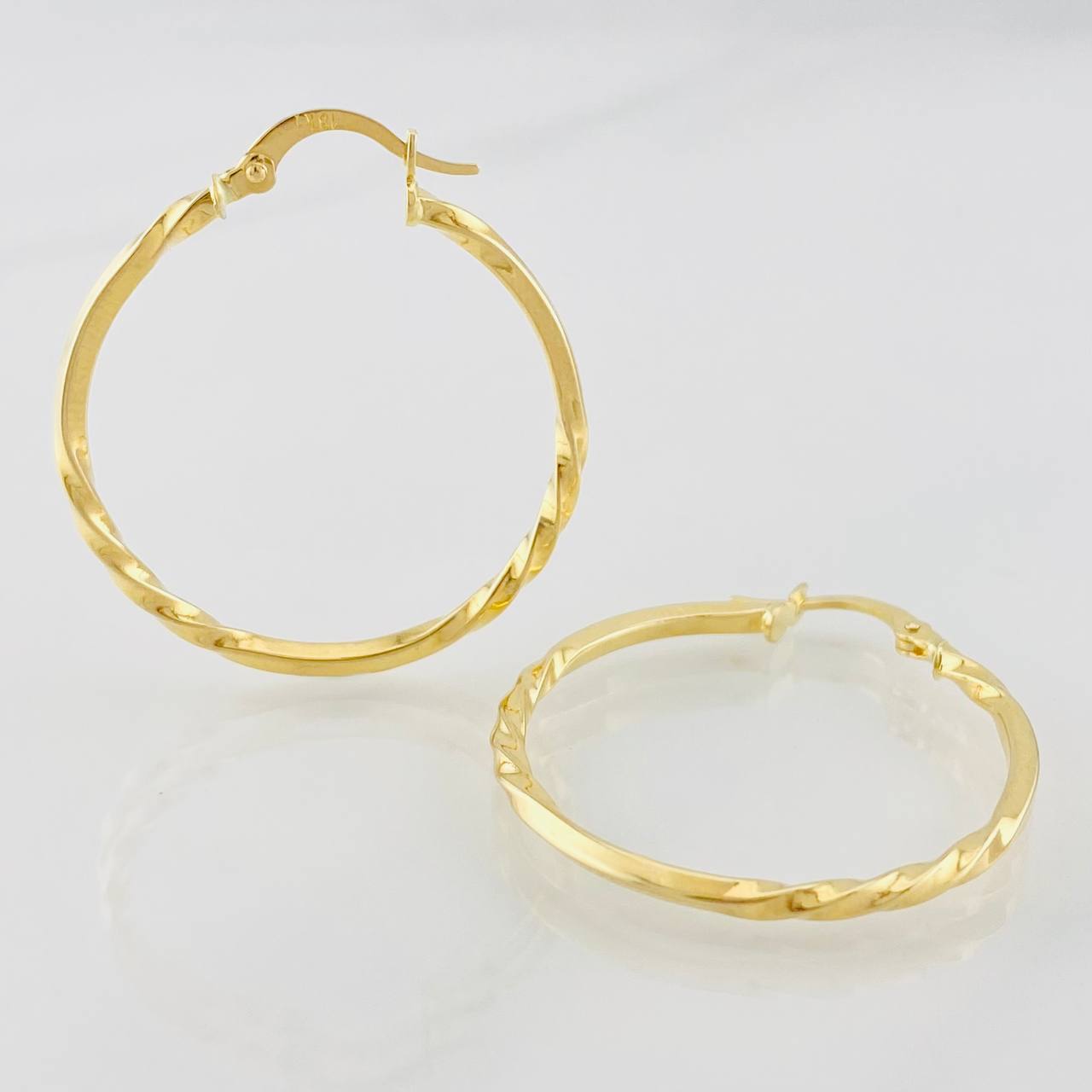 Candongas Megan 1.6g / 3.2cm Oro Amarillo 18K