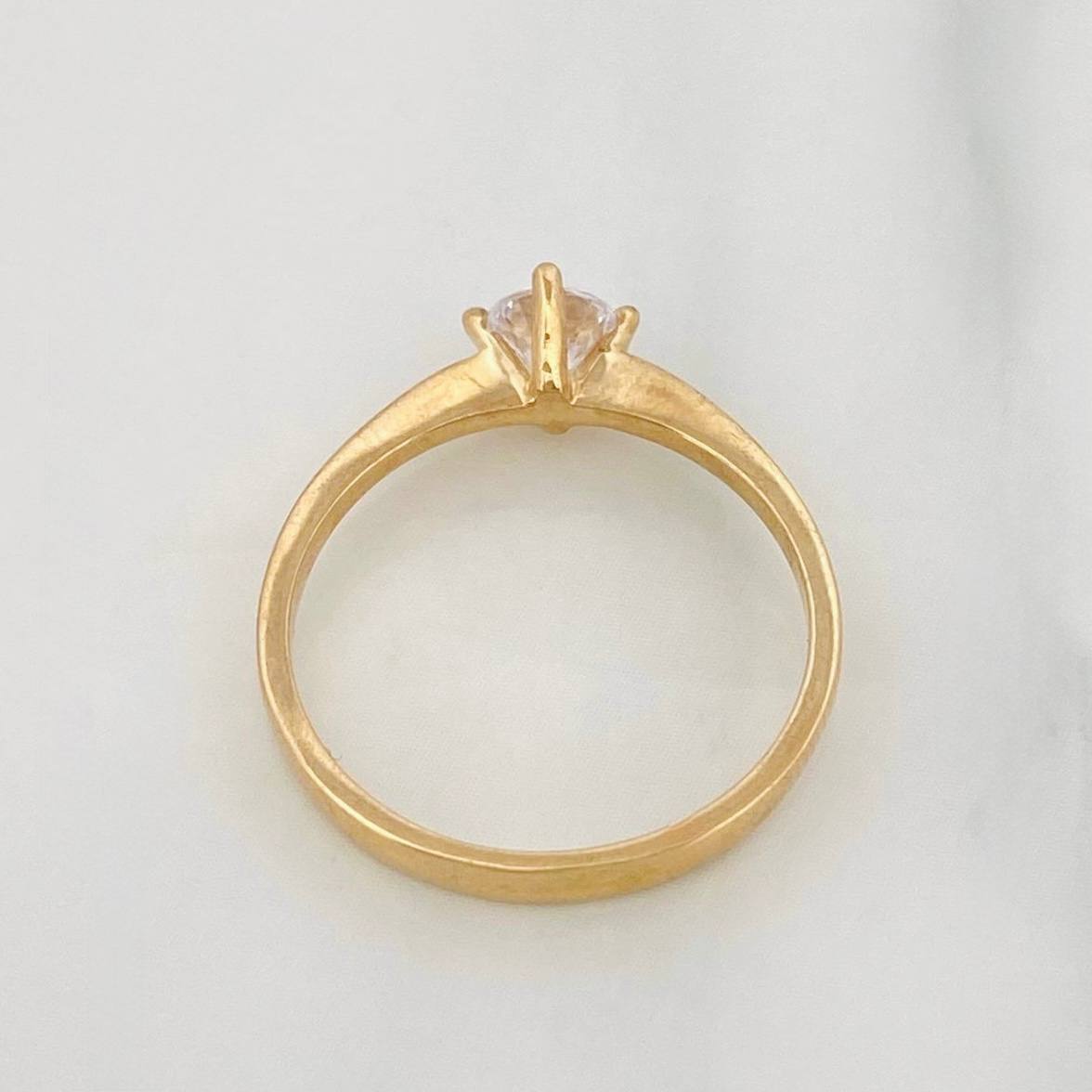 Anillo Solitario 2.05g / T6 1/4 Oro Amarillo 18K
