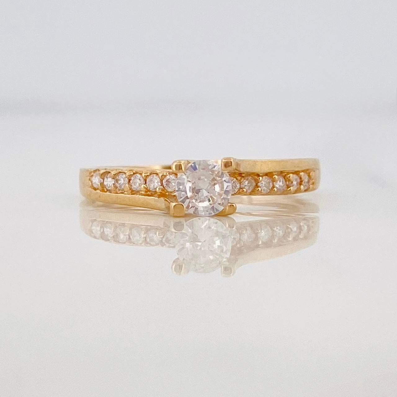 Anillo Solitario Churumbela 1.95g / T6 1/2 Oro Amarillo 18K
