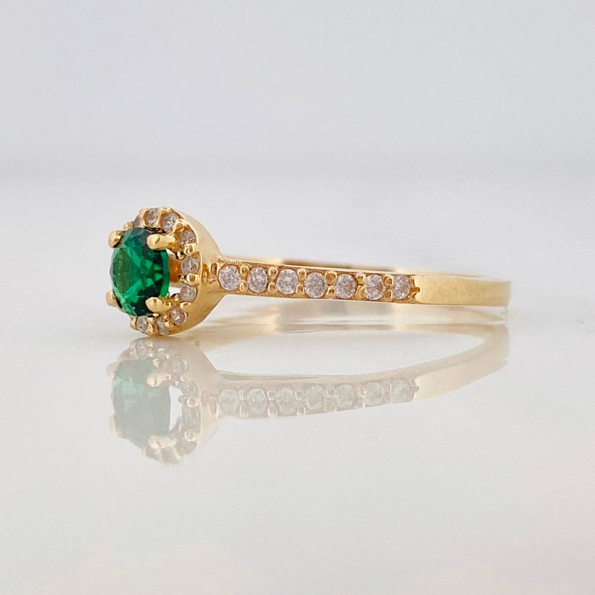 Anillo Halo 2.15g / T6 3/4 Oro Amarillo 18K