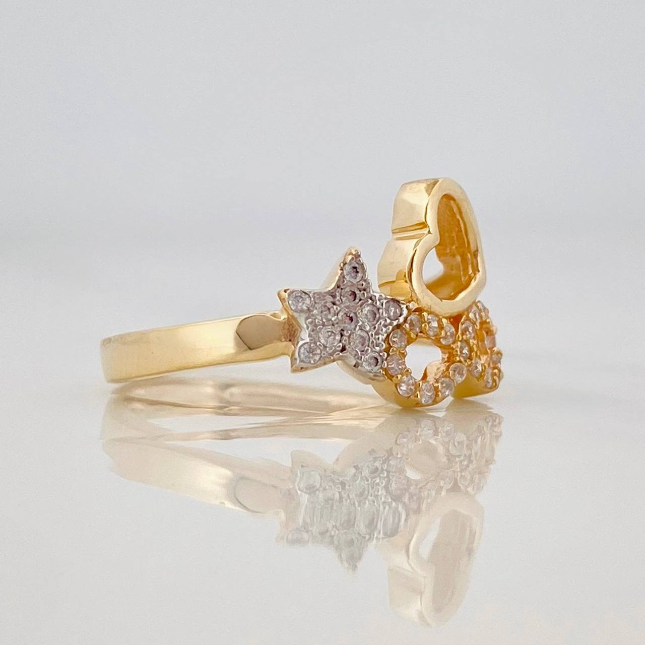 Anillo Figuras 2.6g / T5 3/4 Dos Oros Amarillo Blanco 18K
