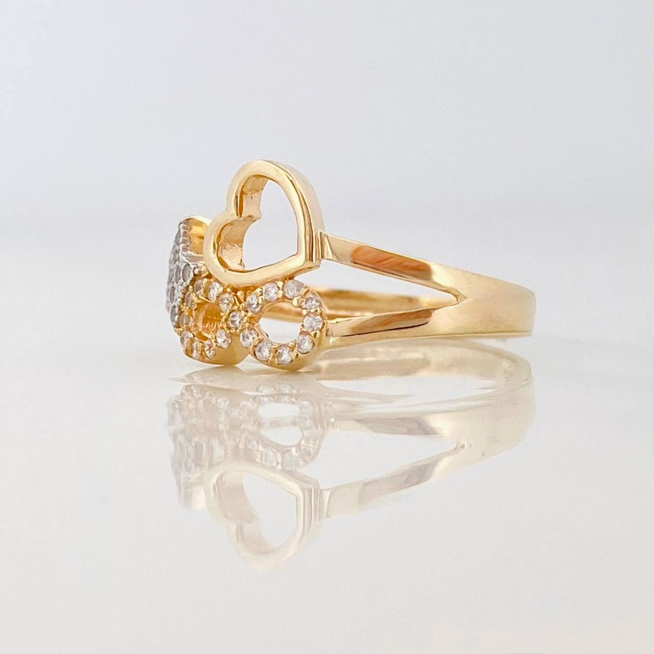 Anillo Figuras 2.6g / T5 3/4 Dos Oros Amarillo Blanco 18K
