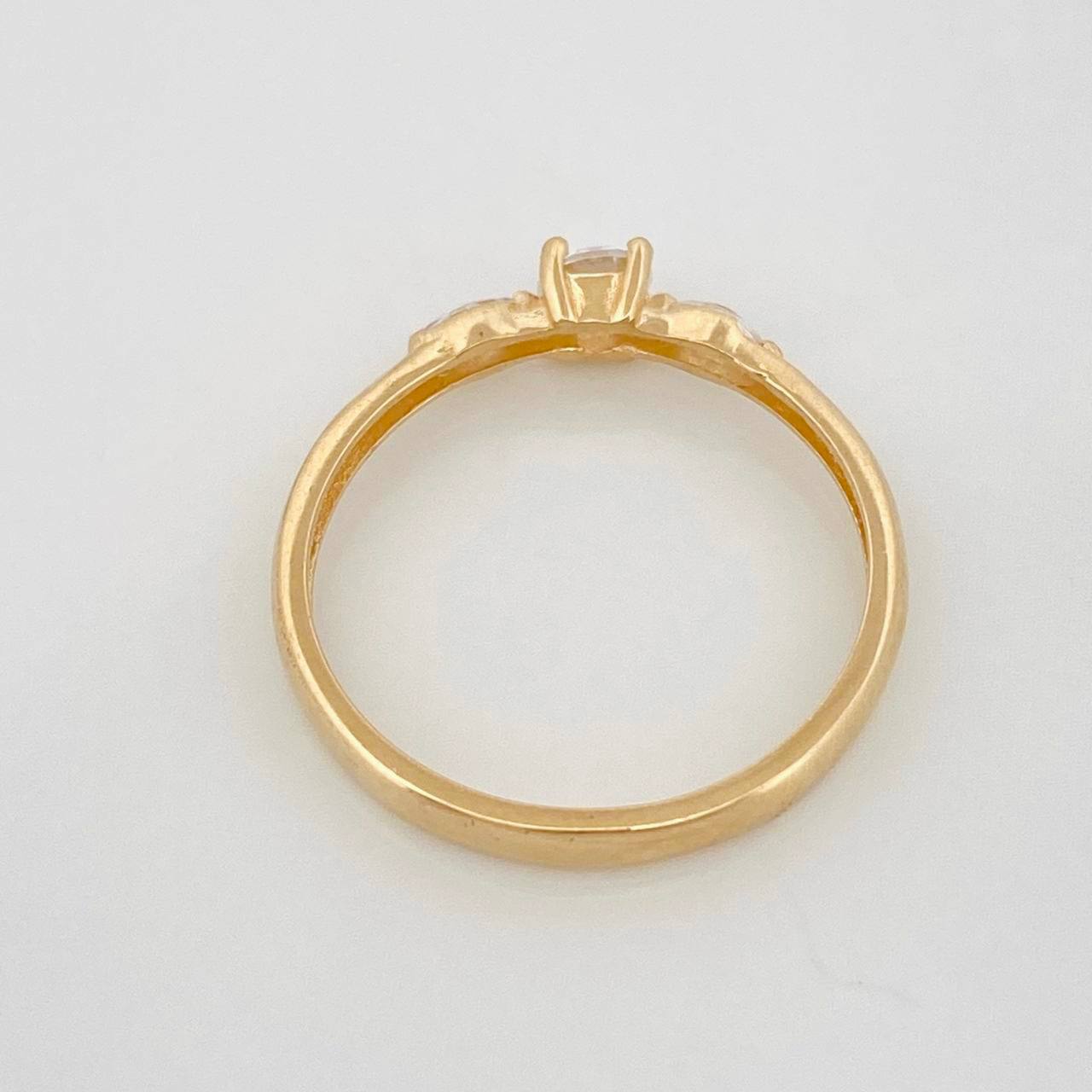 Anillo Solitario 1.8g / T7 3/4 Oro Amarillo 18K