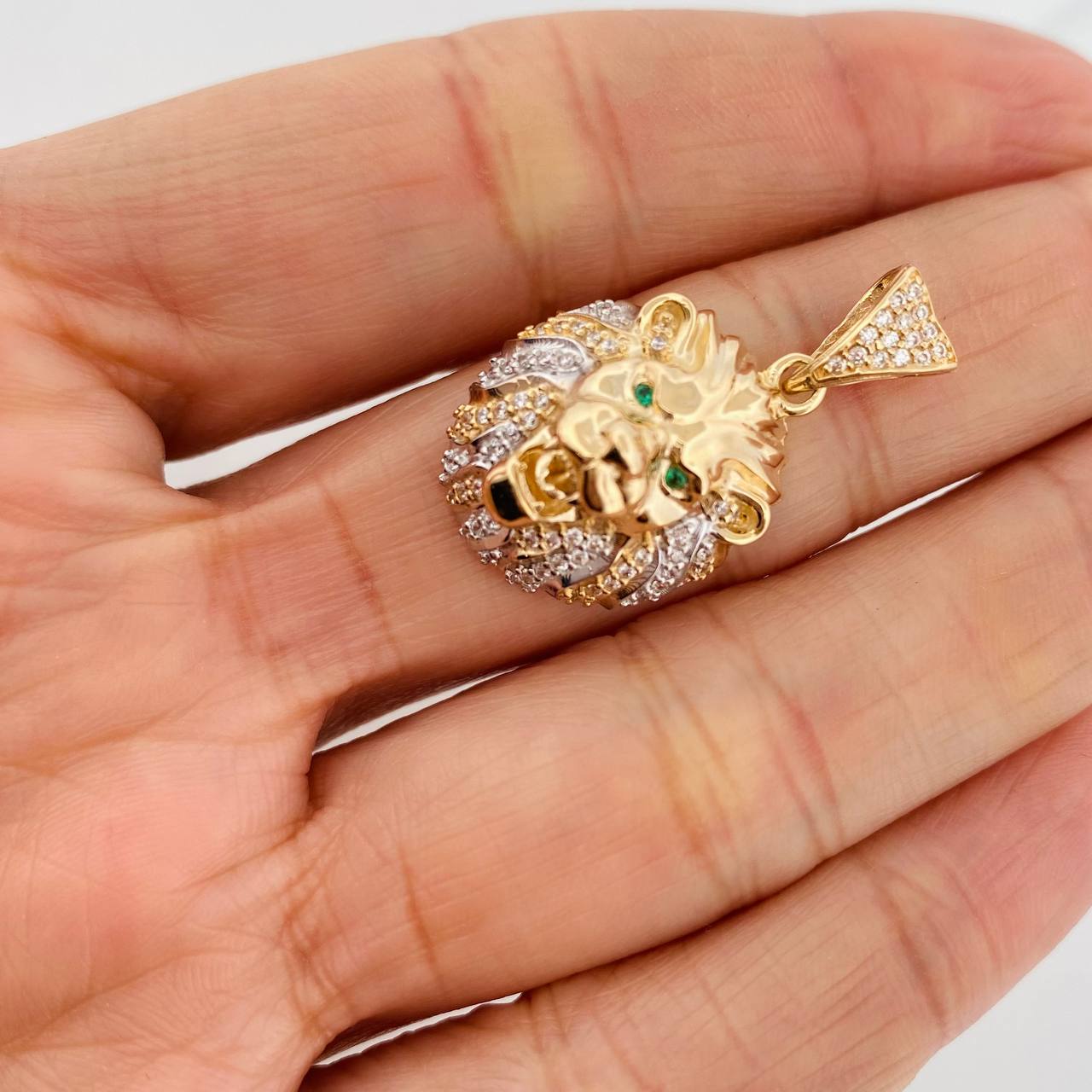 Dije León 5.3g / 3cm Dos Oros Amarillo Blanco 18K