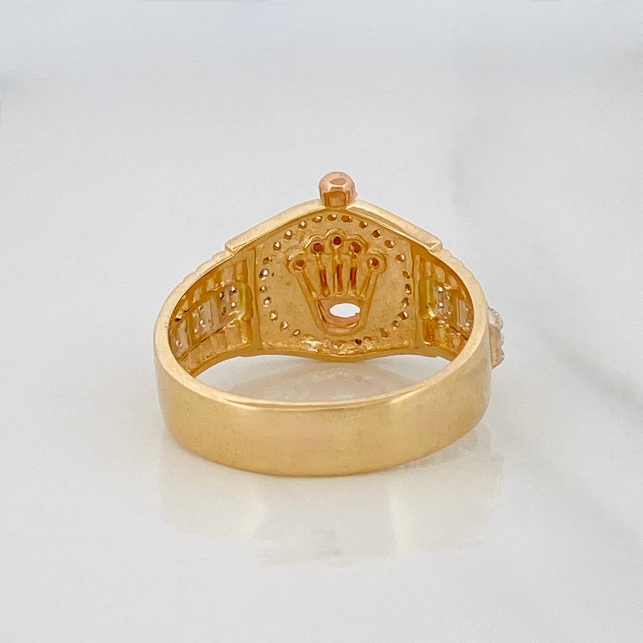 Anillo Corona 7.05g / T10 3/4 Tres Oros 18K