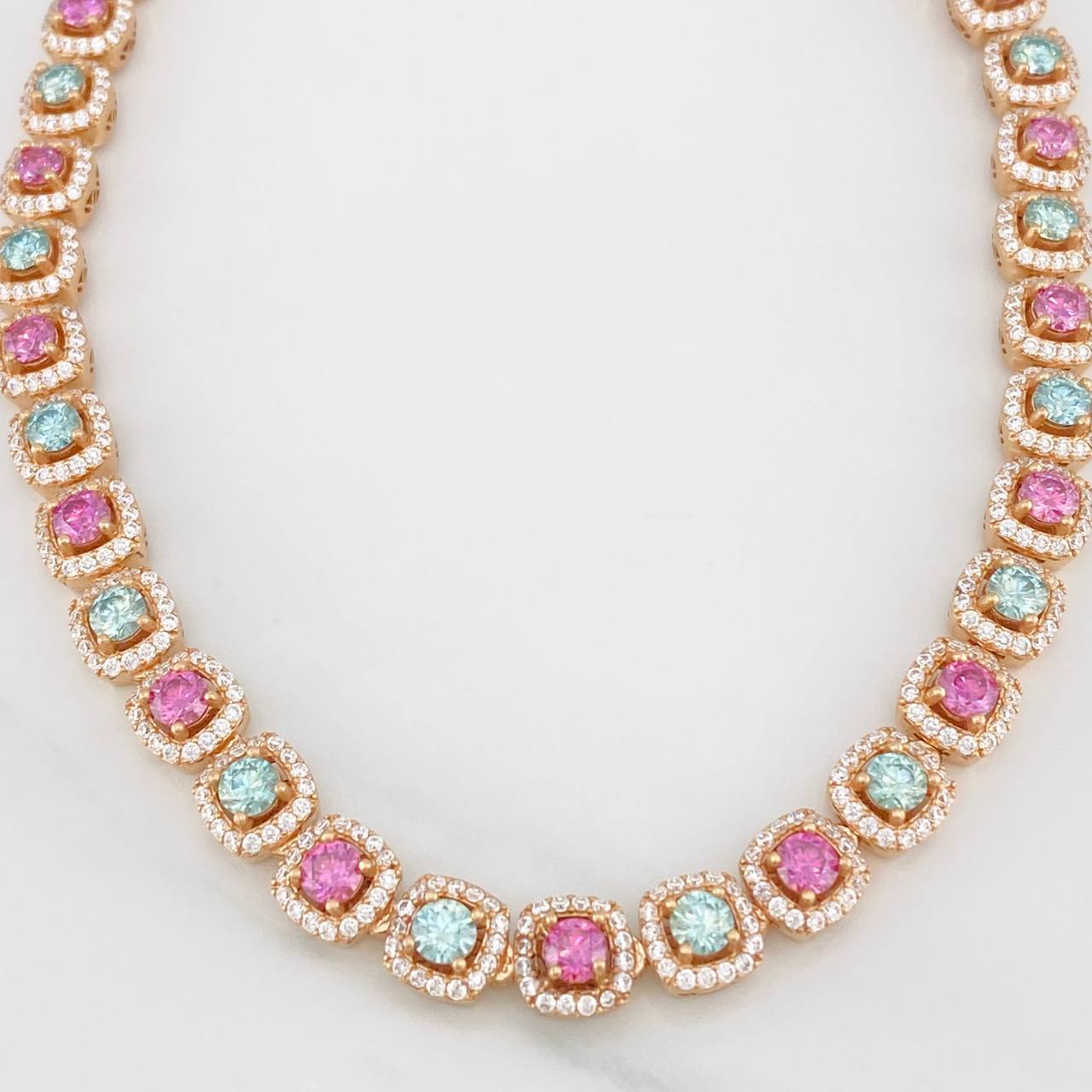 Cadena Tennis Moisanitas  2.665 qts Diamantes 1.040 pts 76.05g / 56cm / 7.36mm Oro Rosa 18K