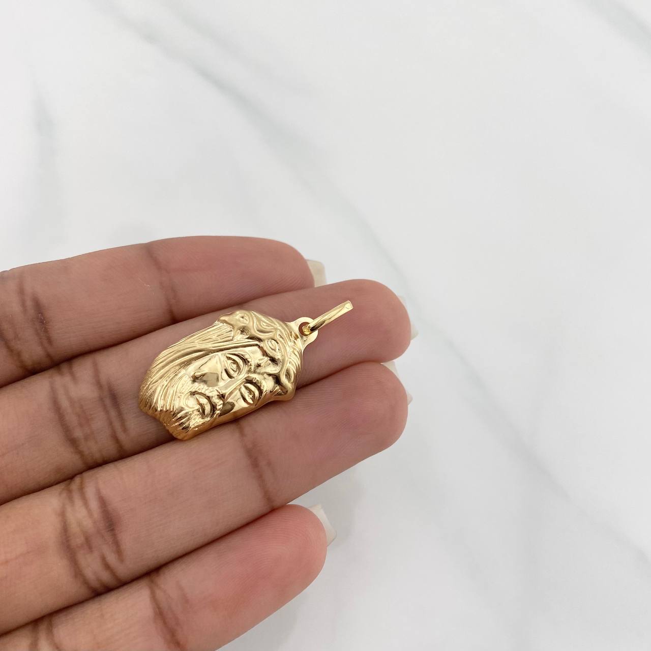 Dije Rostro cristo 1.75g / 3cm Oro Amarillo 18K