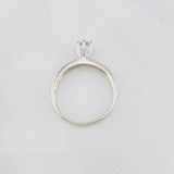 Anillo Solitario curvo 1.75g / T5 1/2 Oro Blanco 18K