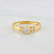 Anillo Solitario trio 2.05g / T7 Oro Amarillo 18K