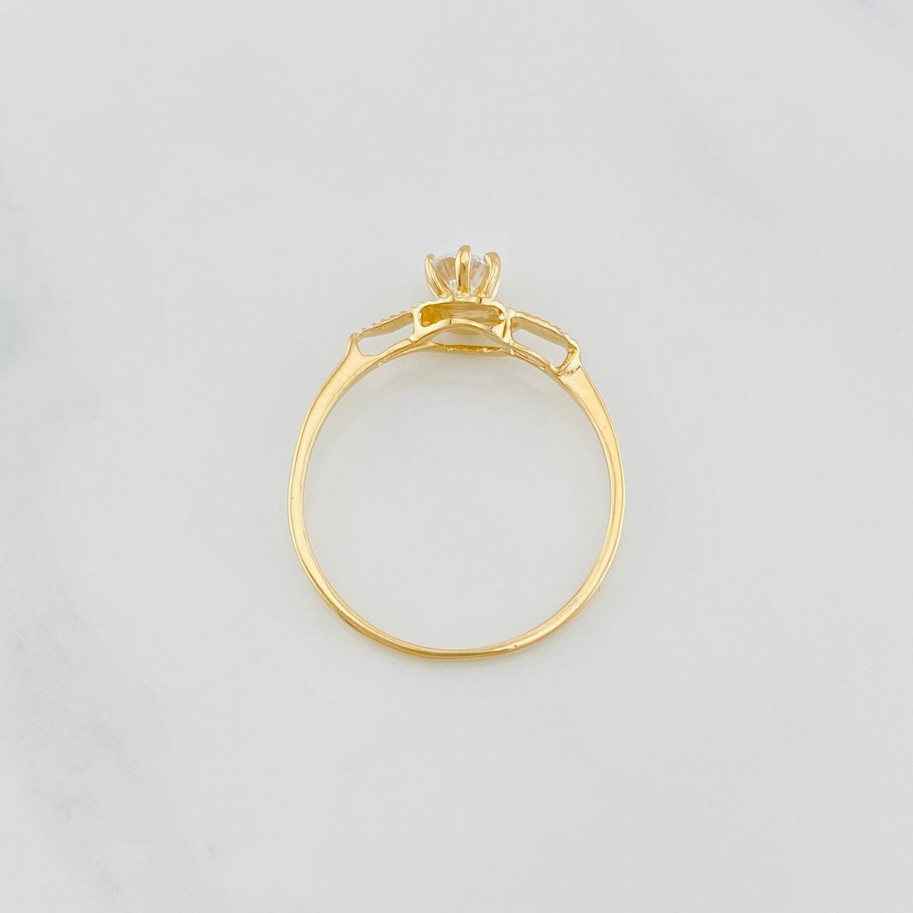 Anillo Solitario lineas 1.2g / T6 1/4 Oro Amarillo 18K